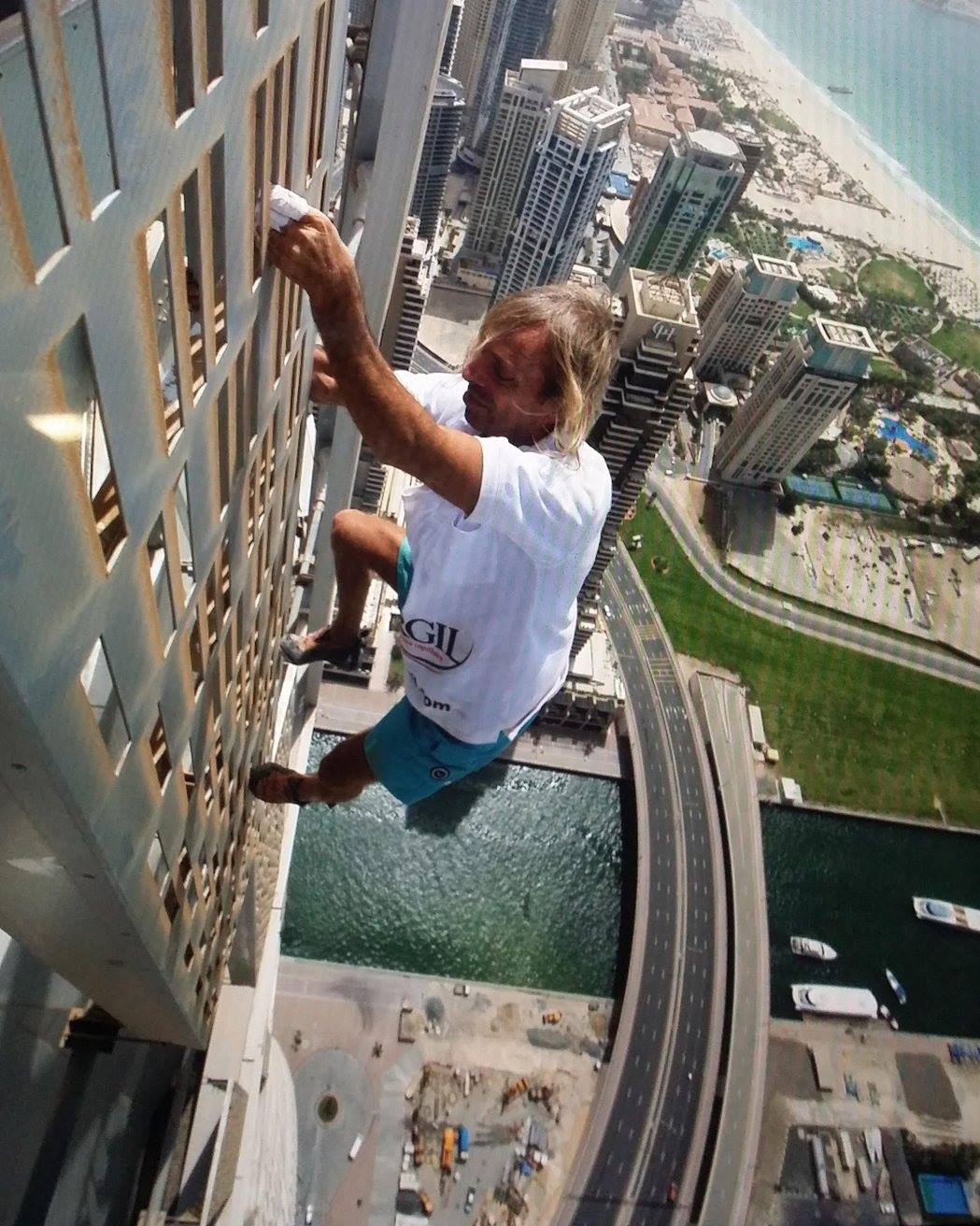 Alain Robert atleta escalador orador motivacional inspirador francés Spiderman