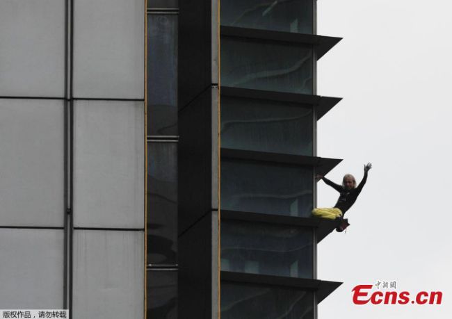 Alain Robert French Spiderman Philippines Manilla climber Asia speaker